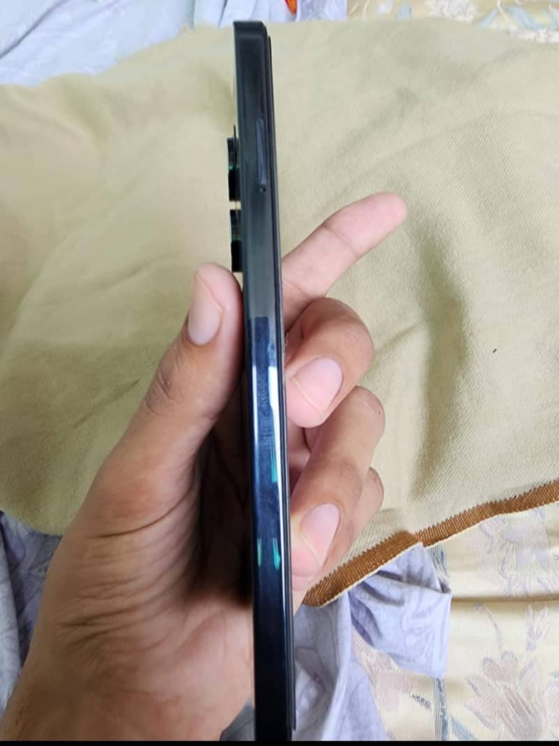 Tecno CAMON 20 2