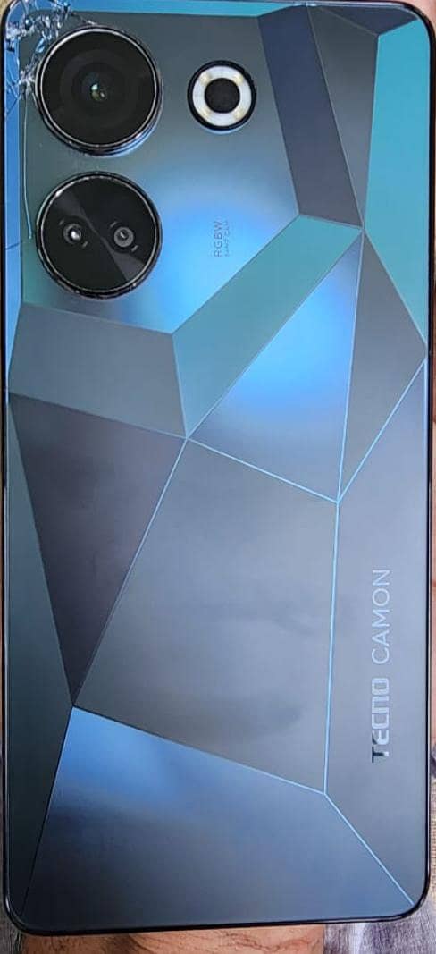 Tecno CAMON 20 4