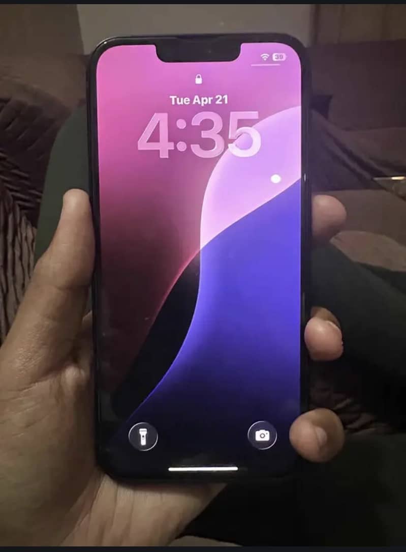 Apple iPhone 14 3