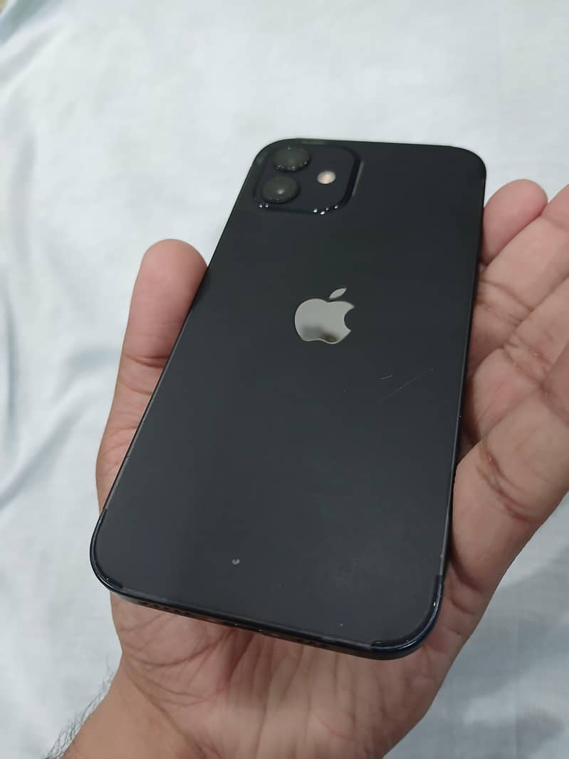 Apple iPhone 12 2