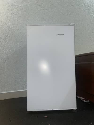 EastCool Mini Fridge  Used, Compact & Perfect for Home/Office