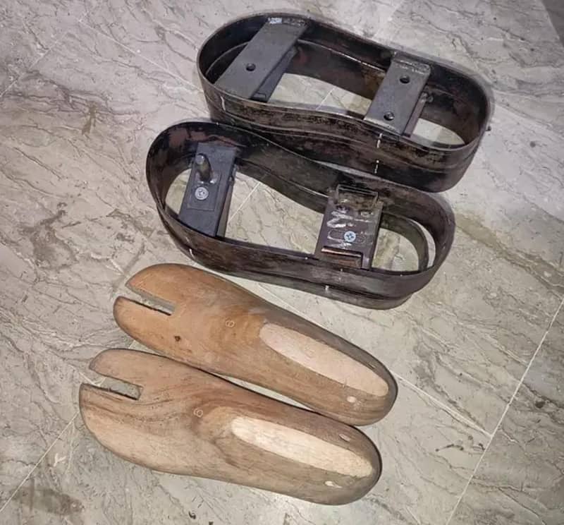 SLIPPER MAKING MACHINE 4