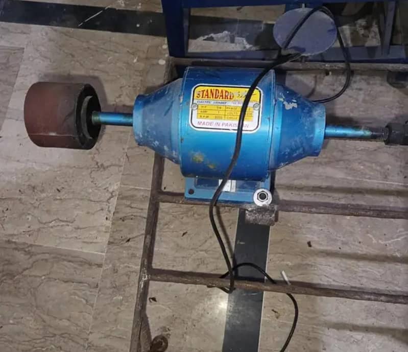 SLIPPER MAKING MACHINE 11