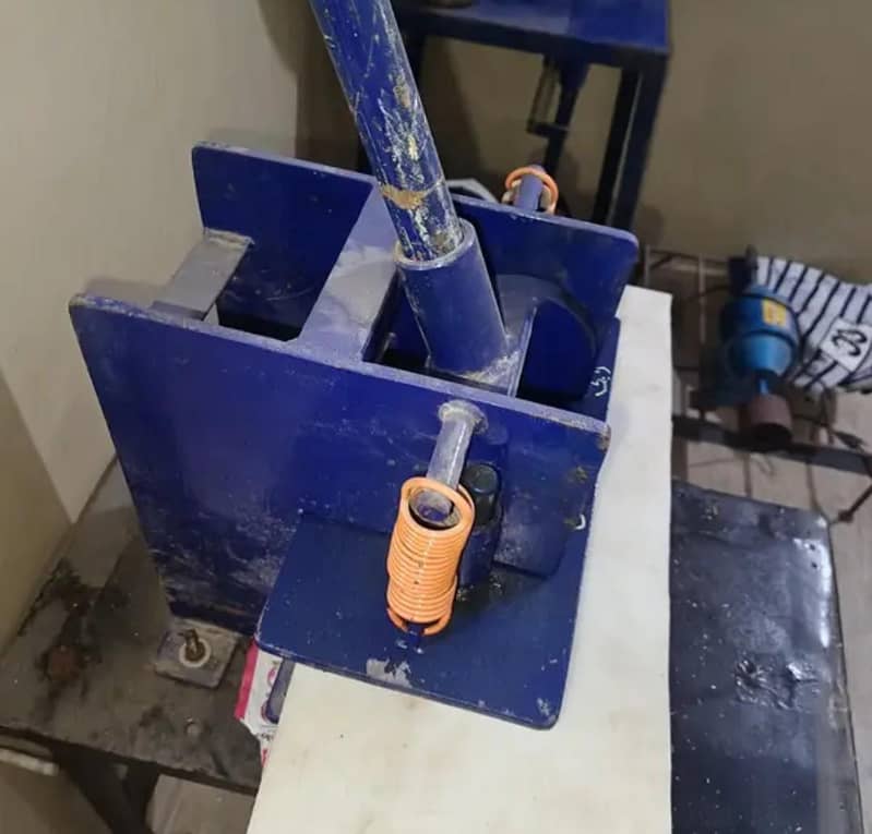 SLIPPER MAKING MACHINE 14