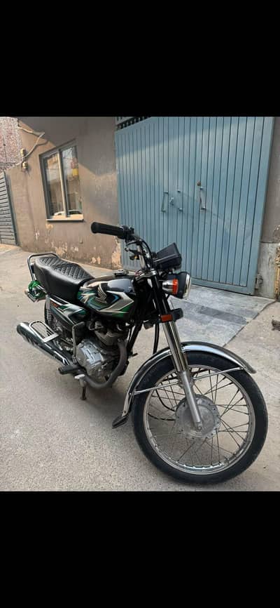 Honda CD 70 125 for sale