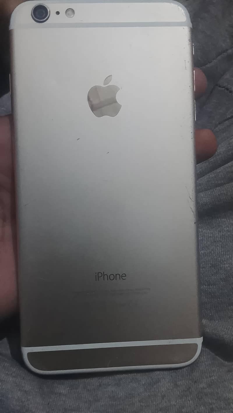 Apple iPhone 6 Plus 0