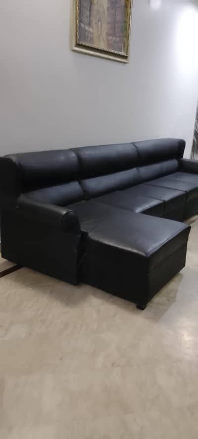 sofa set urgent for sale