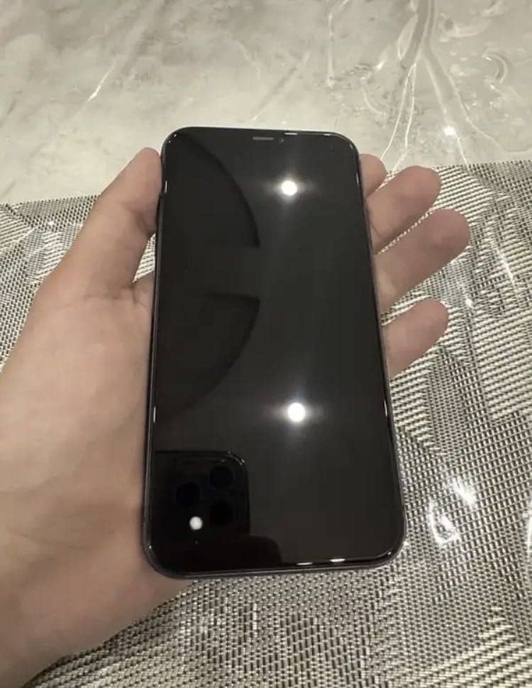Apple iPhone 11 1