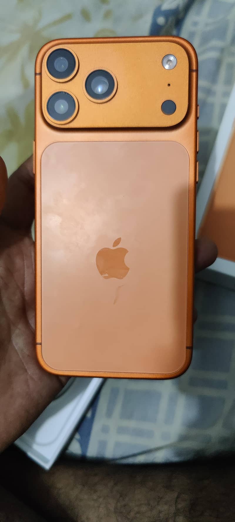 Apple iPhone 17 Pro Max 2