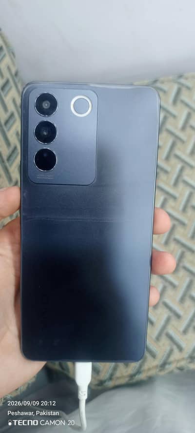 Vivo V27e