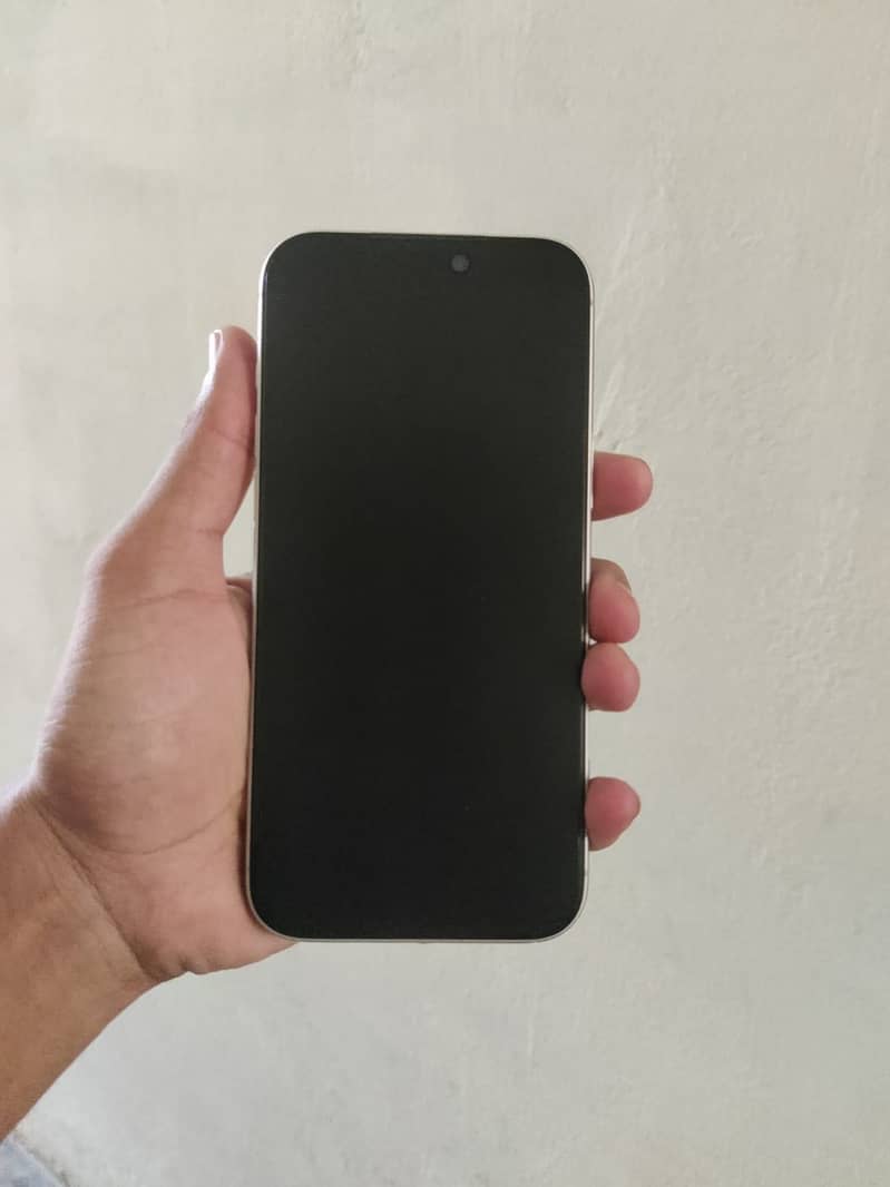 Apple iphone 17 pro max 2