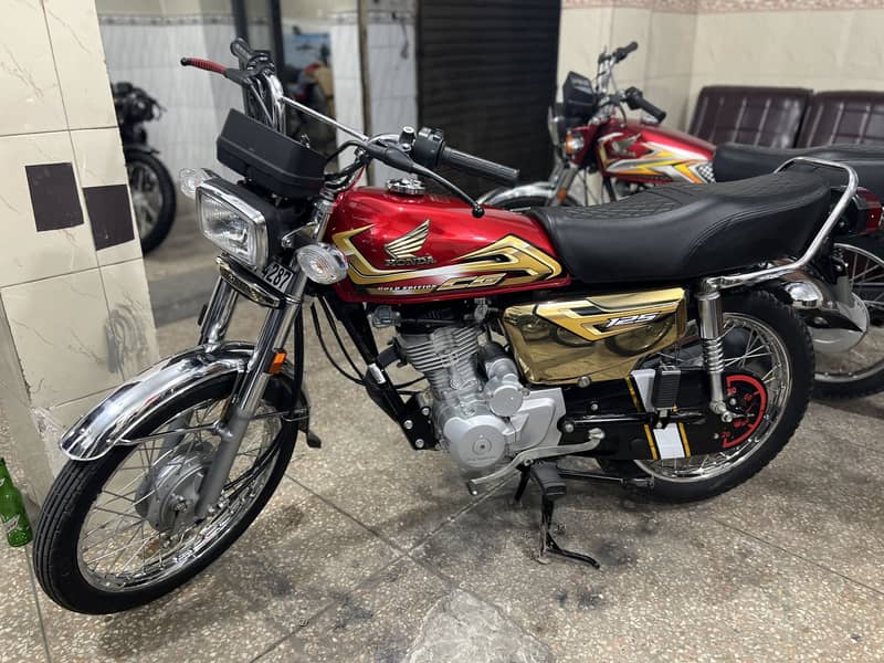 Honda CG125 Golden Addition 2026 model 0