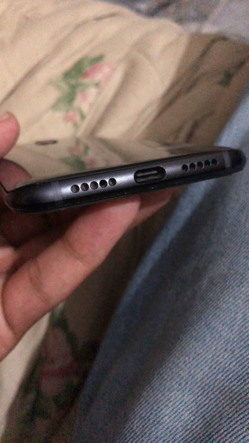 One Plus 6T 3