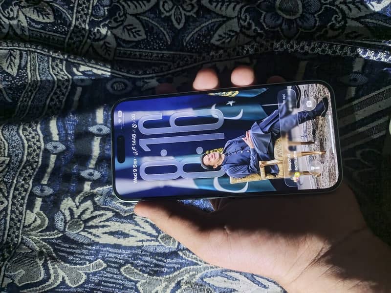 Apple iPhone 15 plus 2