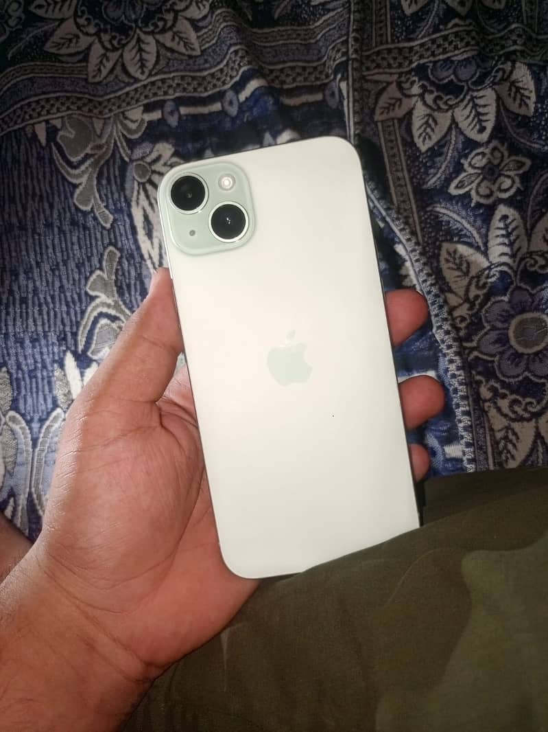 Apple iPhone 15 plus 5