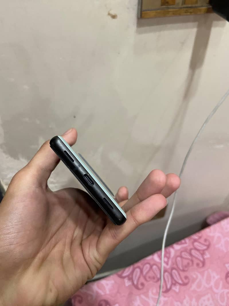 Google Pixel 6a 2