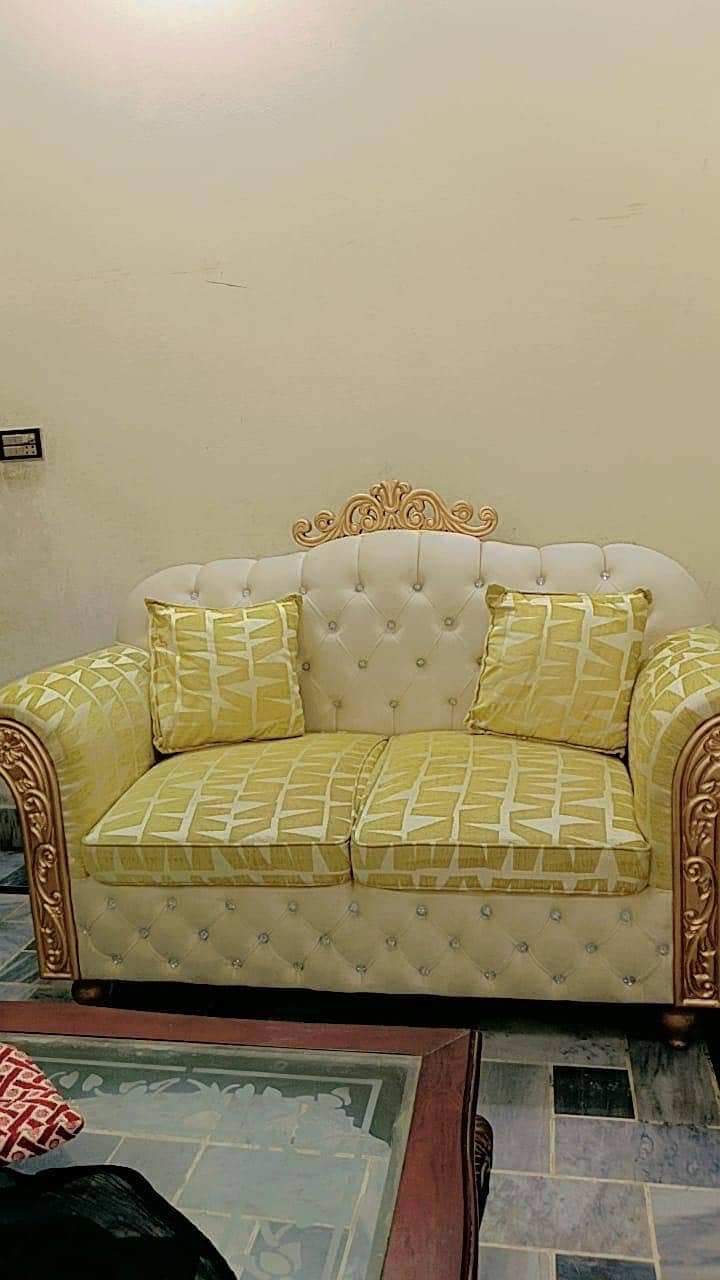 6seater - sofa set 0