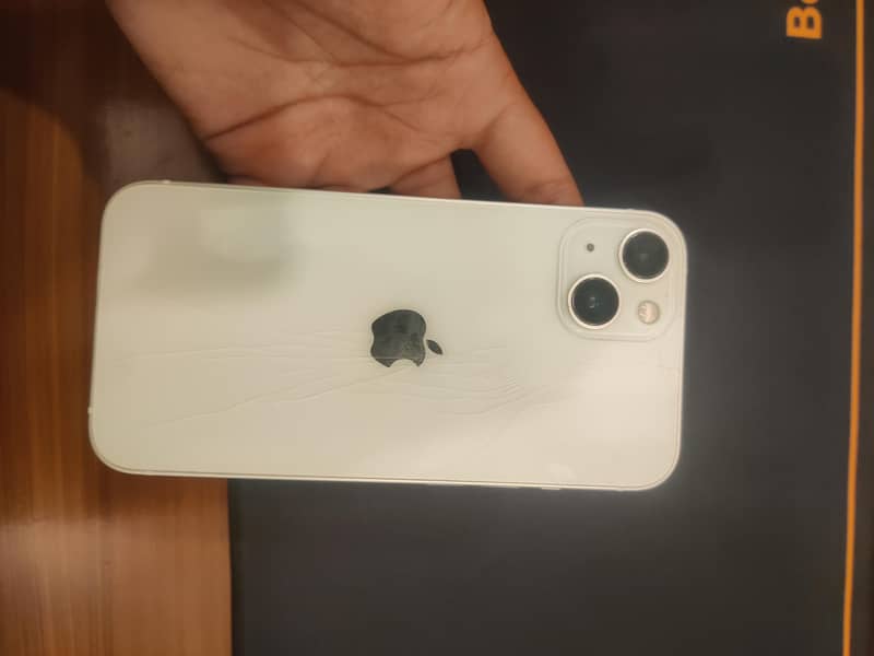 Apple iPhone 13 1