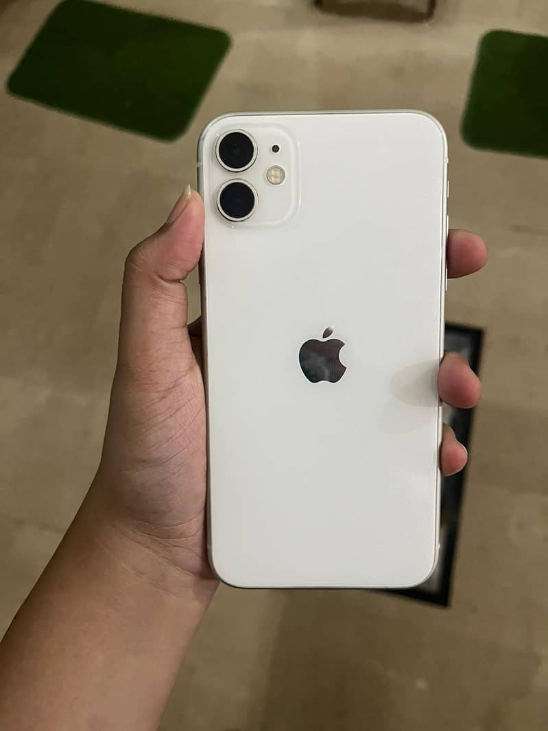 Apple iPhone 11 0
