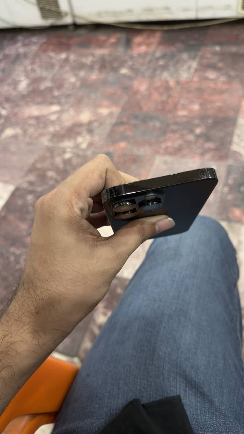 Apple iPhone 14 Pro Max 5