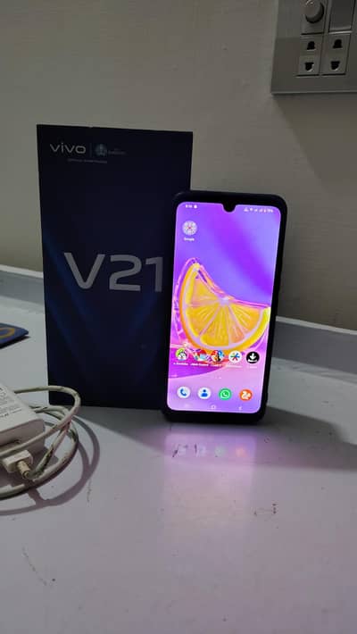 Vivo V21