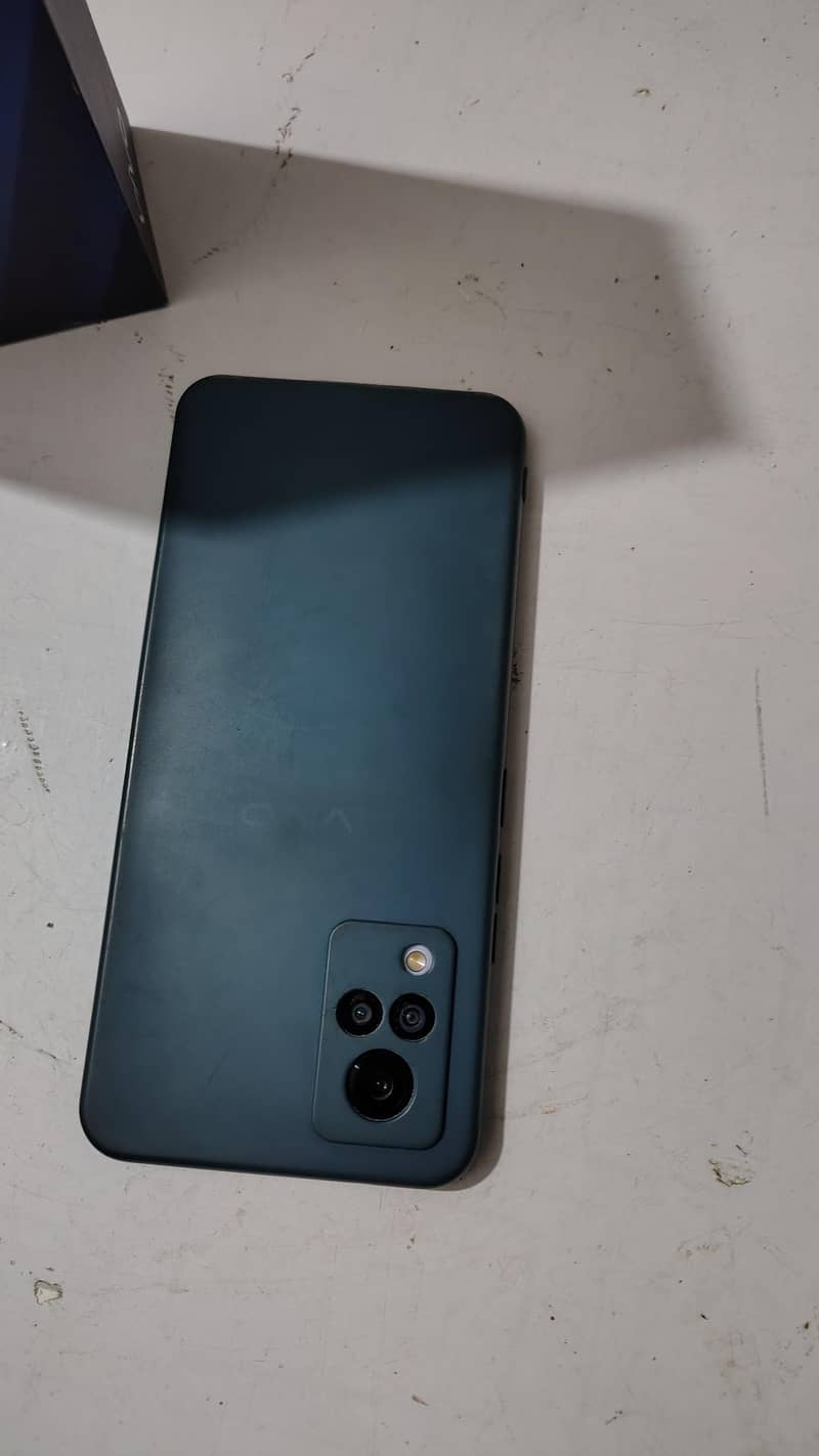 Vivo V21 9