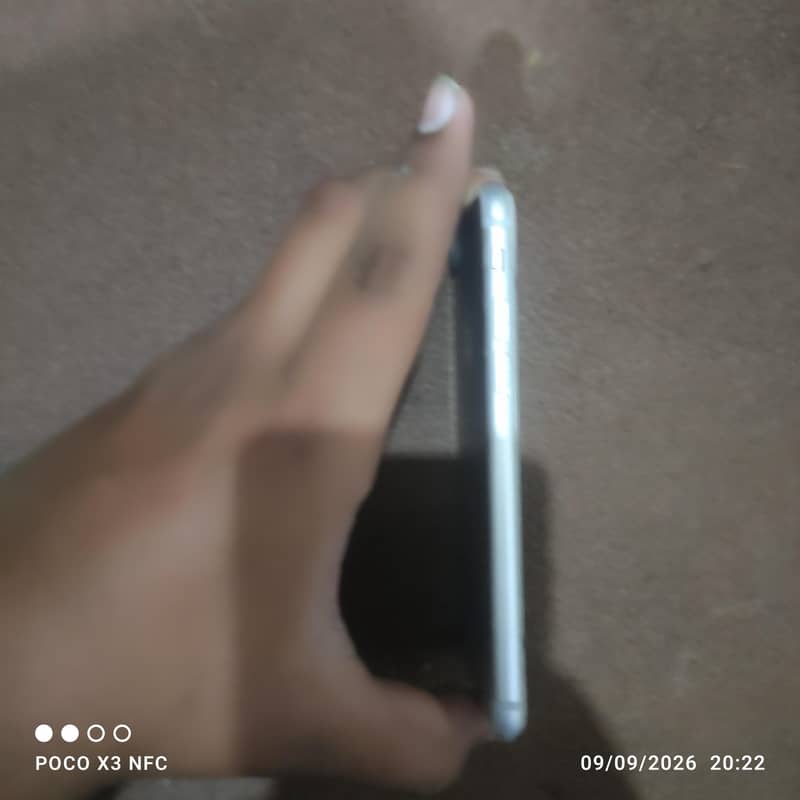 Apple iPhone 7 5