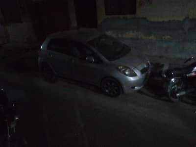 Toyota Vitz 2007