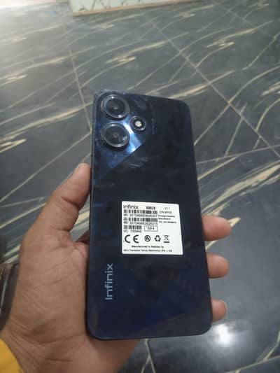 Infinix Hot 30 Play. 4+64