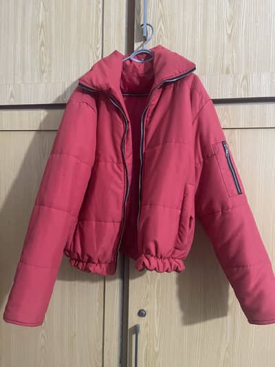 Short Body Puffer Red Jacket
