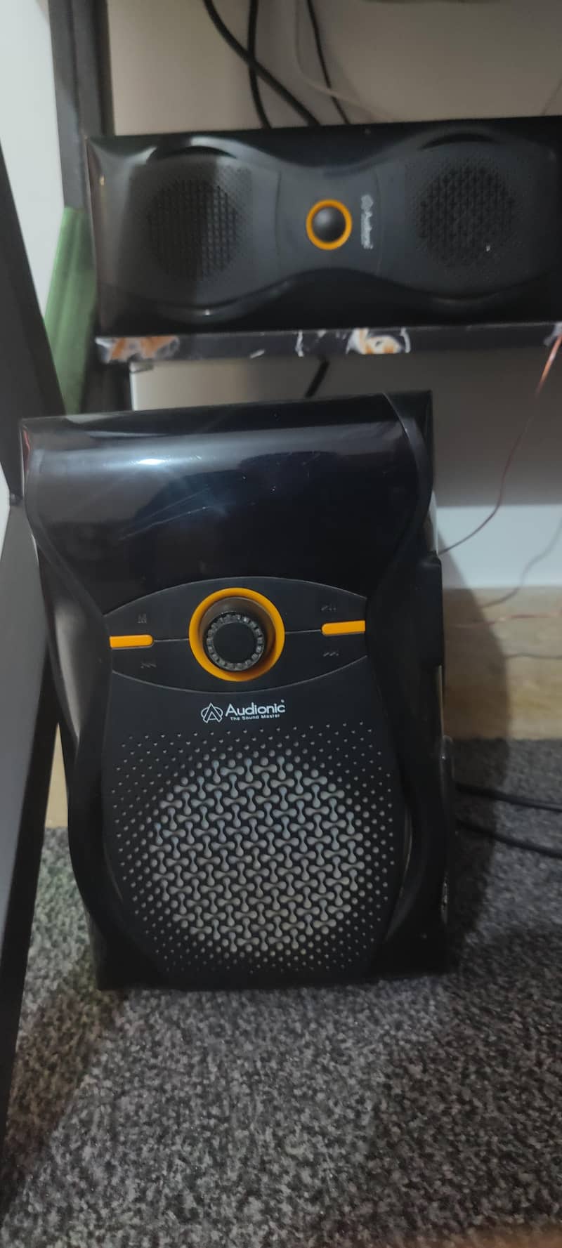 Audionic speaker and boowfer 0