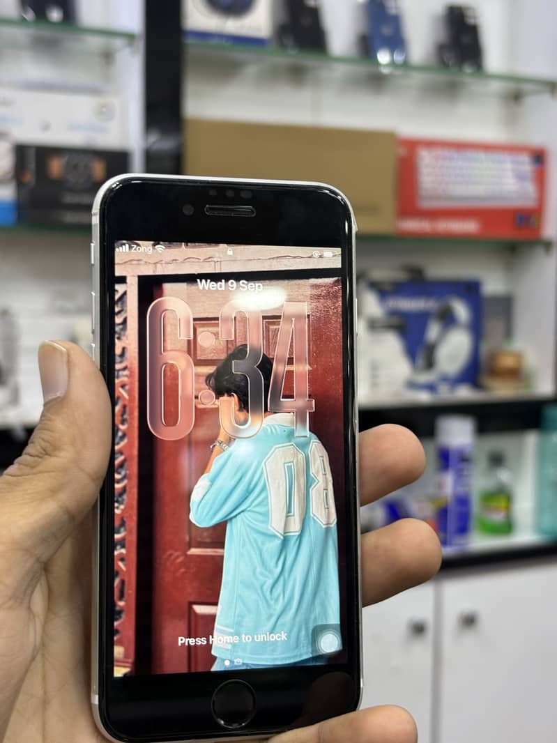 Apple iPhone SE 1