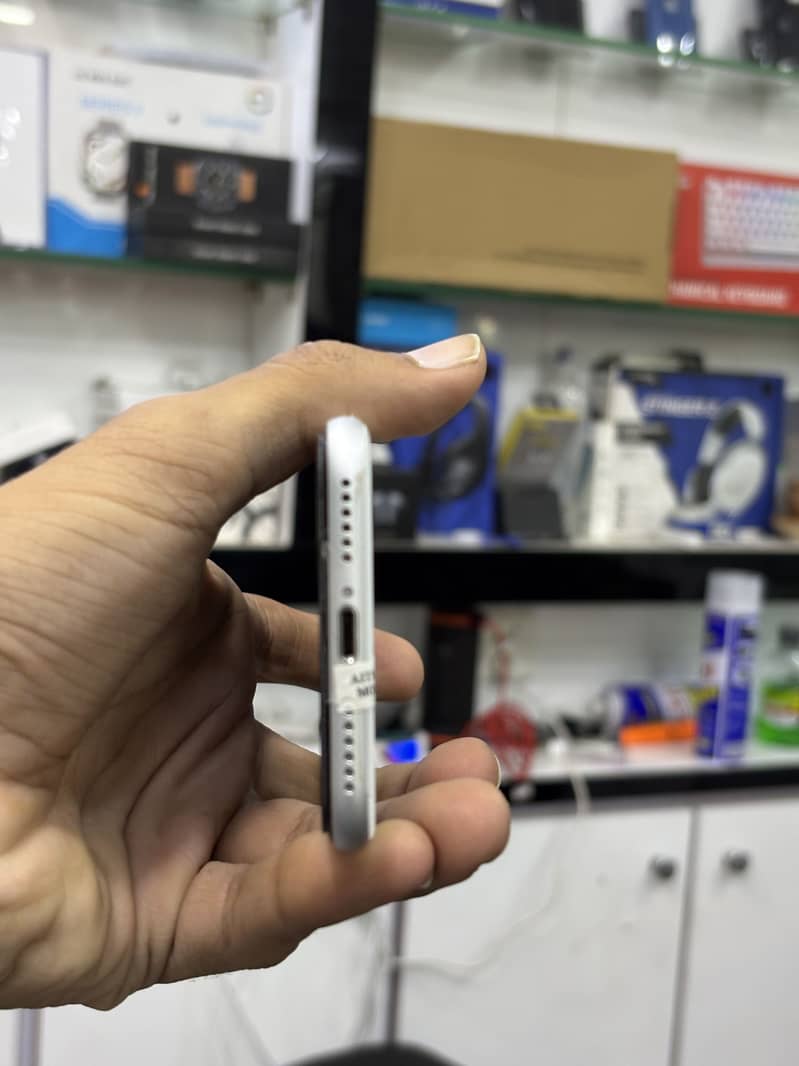 Apple iPhone SE 2