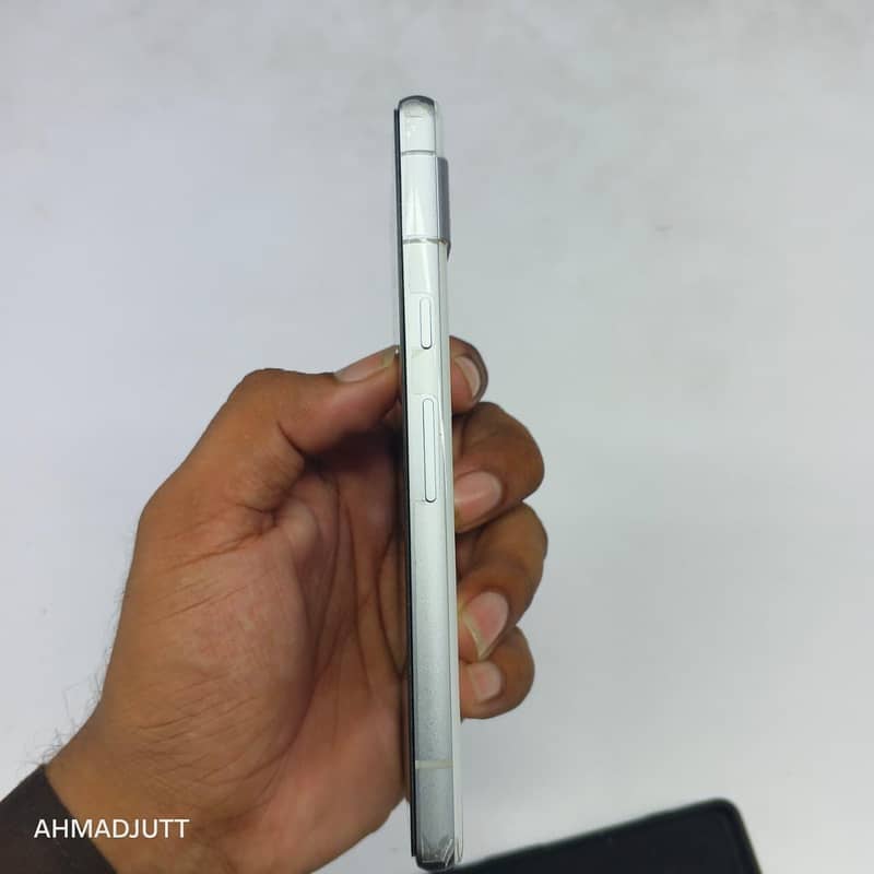 Google Pixel 7a 4