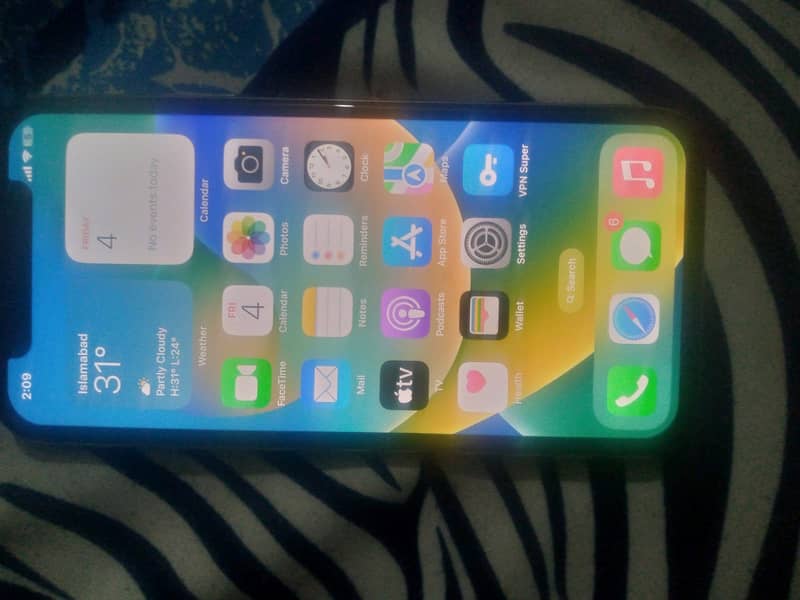 Apple iPhone X 0