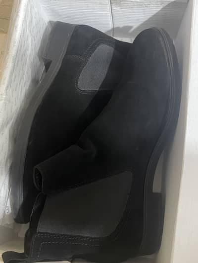 Black and Camel Brown Chelsea Boots almost new. Worn only twice