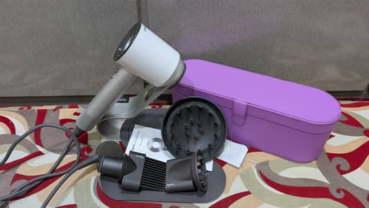 original Dyson supersonic hair dryer with all accessories