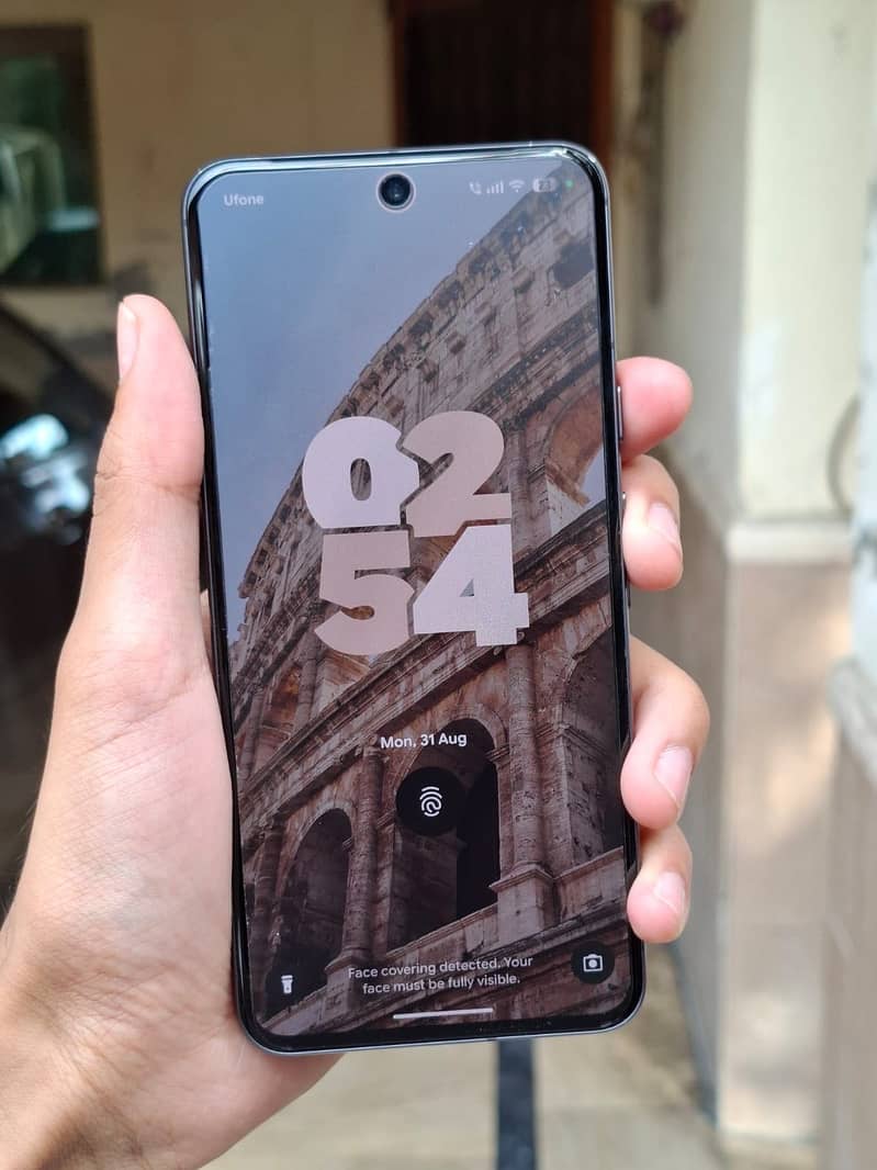 Google Pixel 8 4