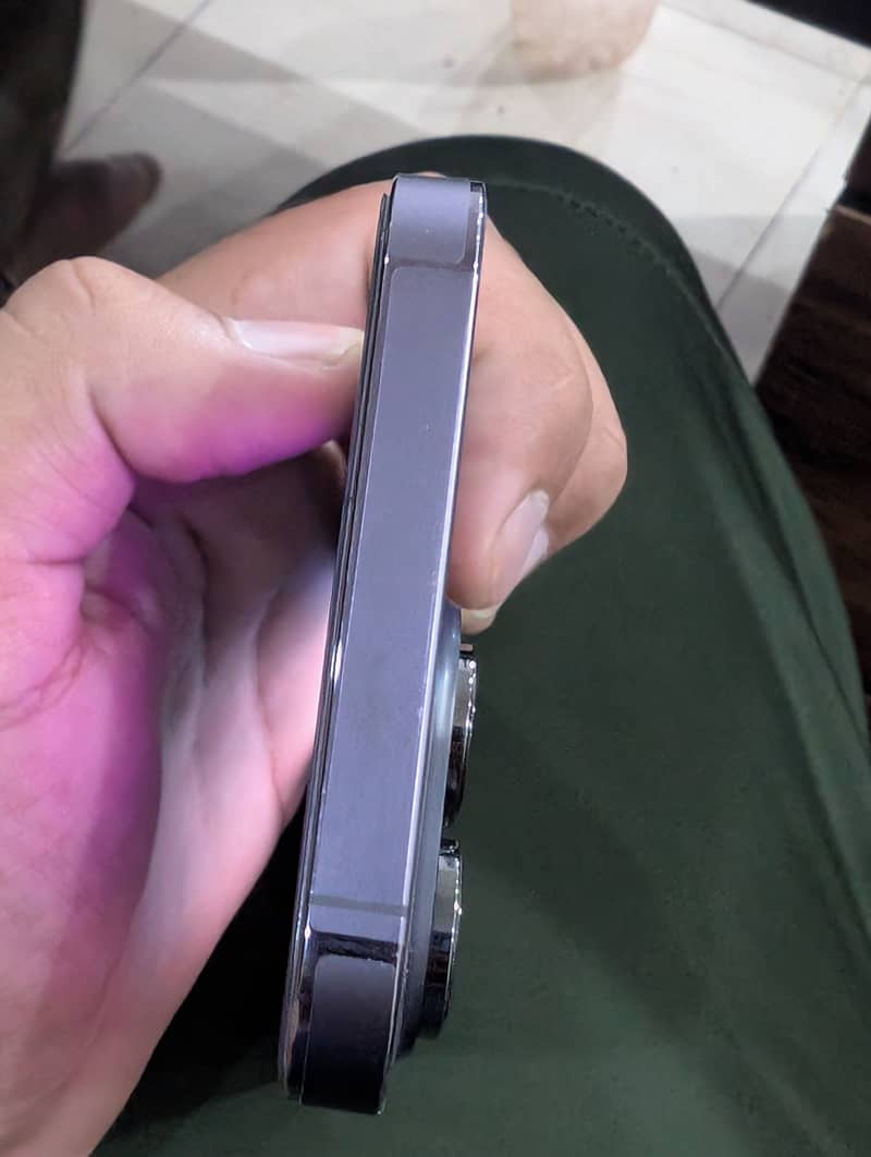 Apple iPhone 14 Pro Max 3
