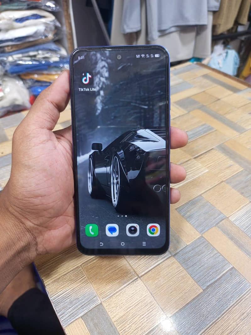 Tecno CAMON 40 4