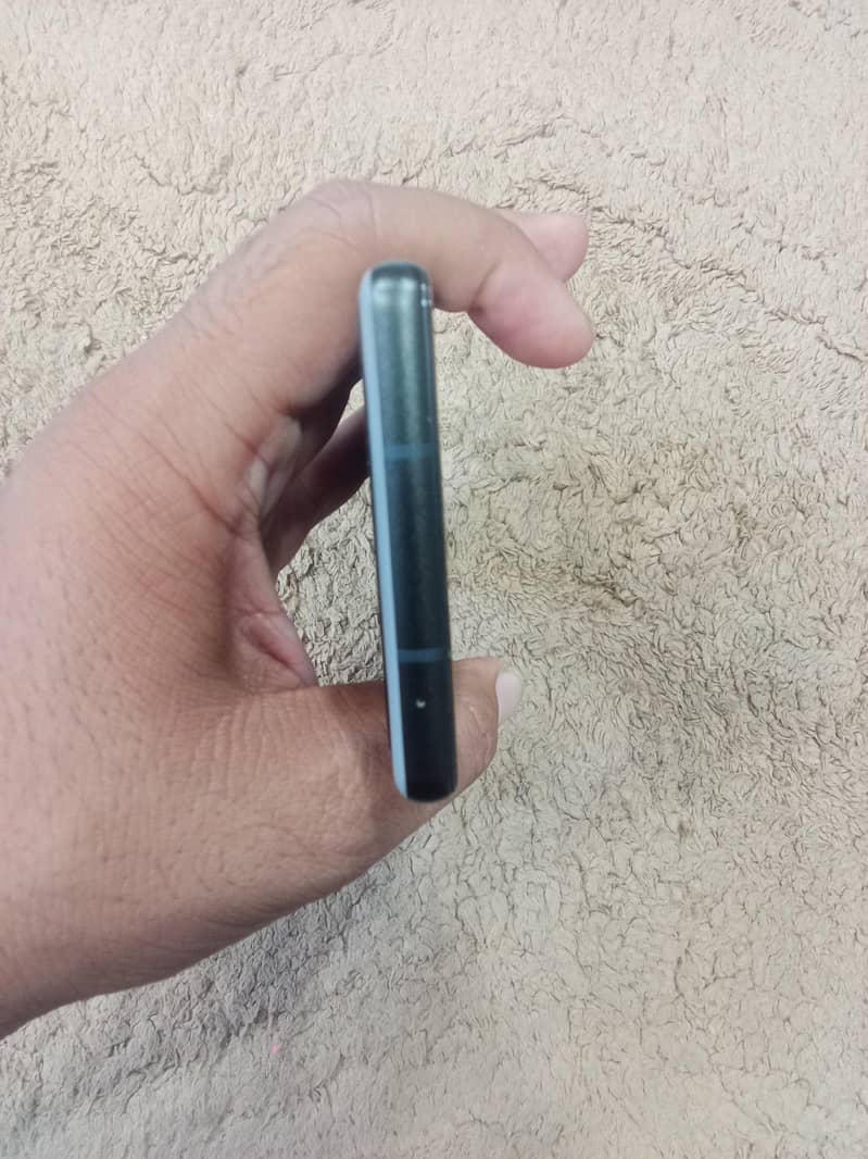 Google Pixel 6a 4