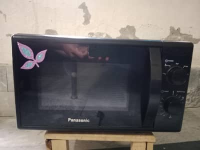 Panasonic Microwave oven 20 liter, Excellent Condition
