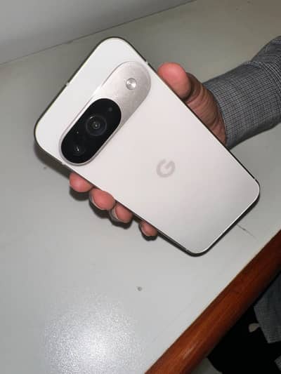 Google Pixel 9