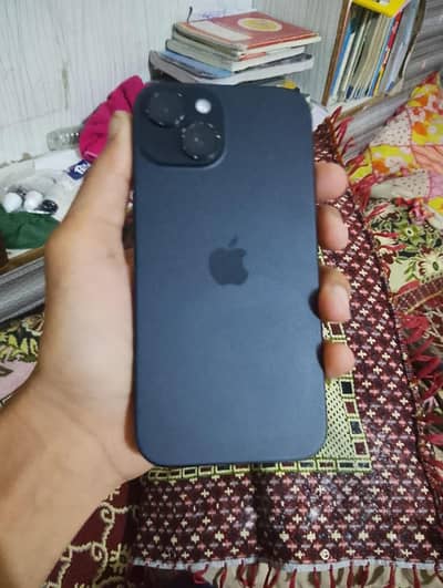 Apple iPhone 15