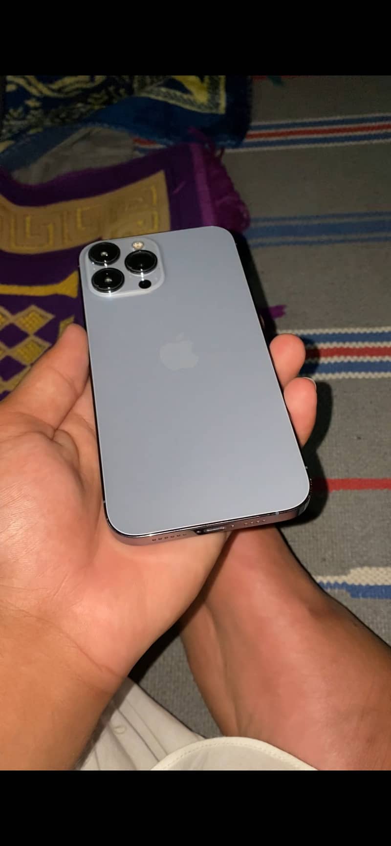 Apple iPhone 13 Pro Max 2
