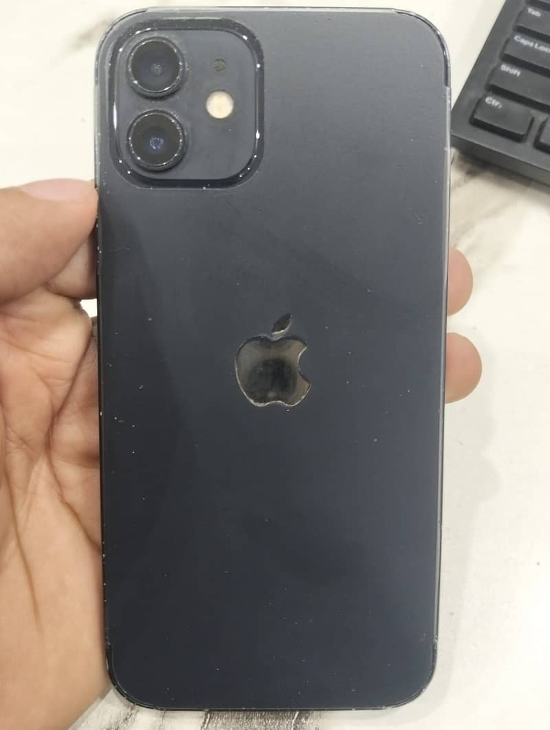 Apple iPhone 12 2