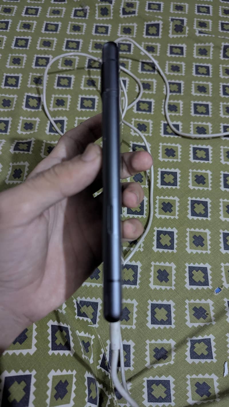Google Pixel 7a 3