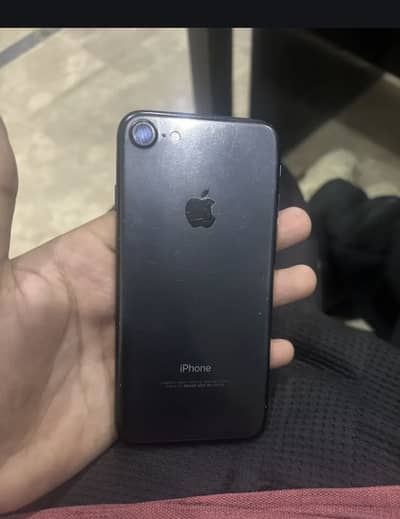 Apple iPhone 7