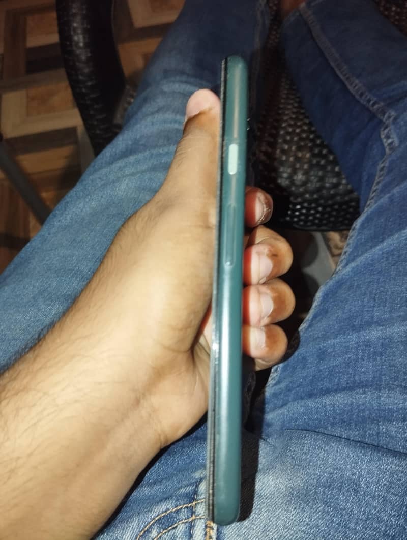 Google Pixel 5a 0
