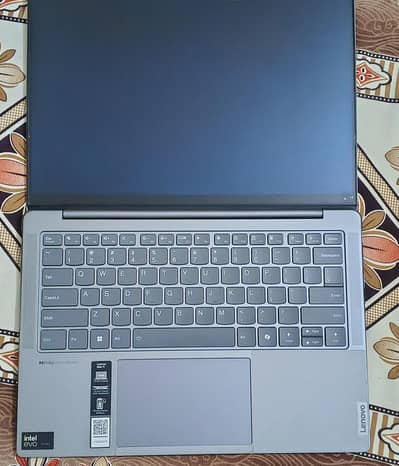 Lenovo Yoga | Core Ultra 7 155H